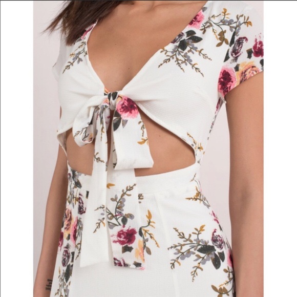 Tobi Blue Blush floral maxi wrap dress - Picture 2 of 6